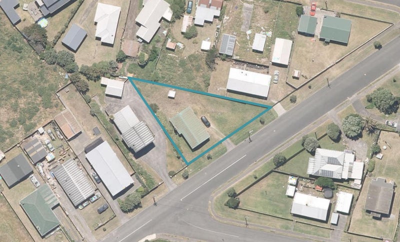 11 Morgan Street, Castlecliff, Whanganui - Carousel 1