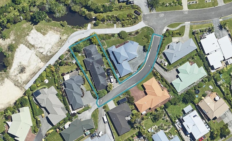 20 Bullmore Place, Pukehangi, Rotorua - Carousel 1