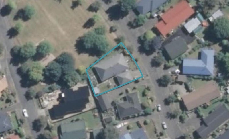 21 Jordan Avenue, Tinwald, Ashburton - Carousel 1