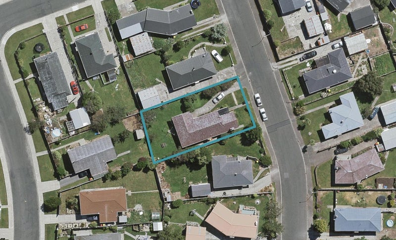 7 Burns Street, Kew, Invercargill - Carousel 1