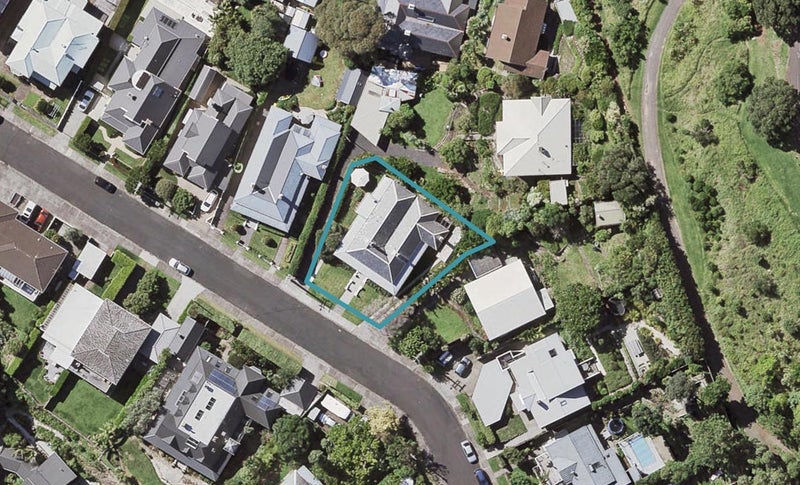 17 Jubilee Avenue, Devonport, Auckland - Carousel 1