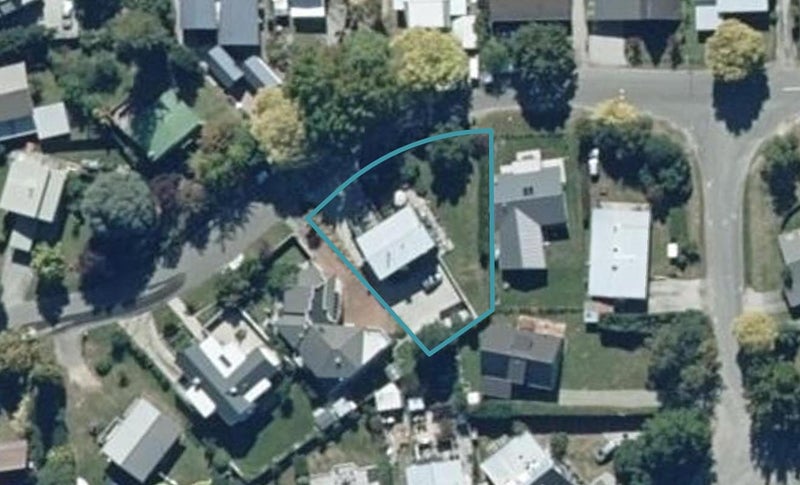 10 Ritchie Street, Arrowtown, Arrowtown - Carousel 1