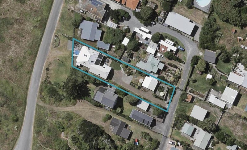 7 Kapiti Lane, Otaki Beach, Otaki - Carousel 1