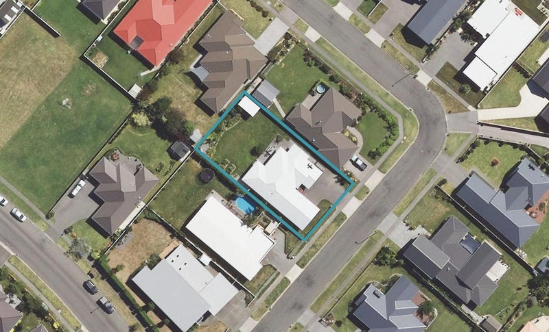 6 Fisher Place, Lytton West, Gisborne - Carousel 1