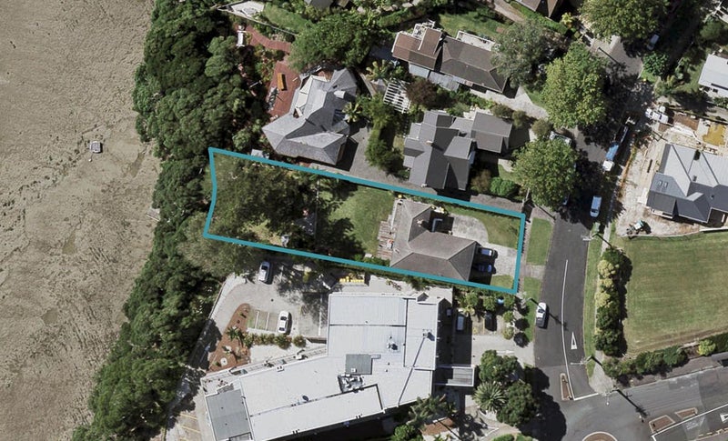 1A Beresford Street, Bayswater, Auckland - Carousel 1