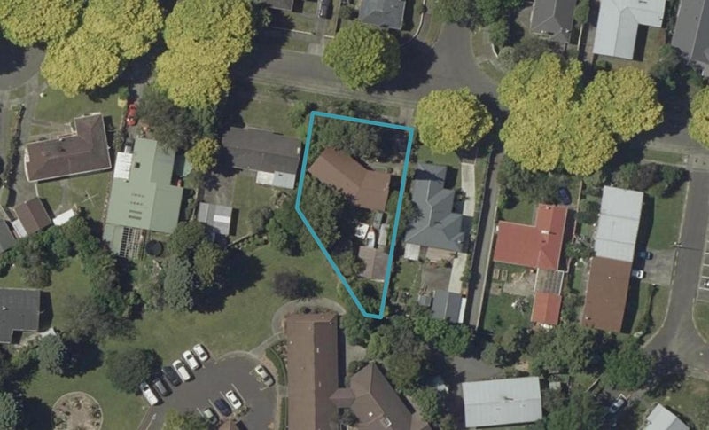 10 Wyndham Street, Awapuni, Palmerston North - Carousel 1