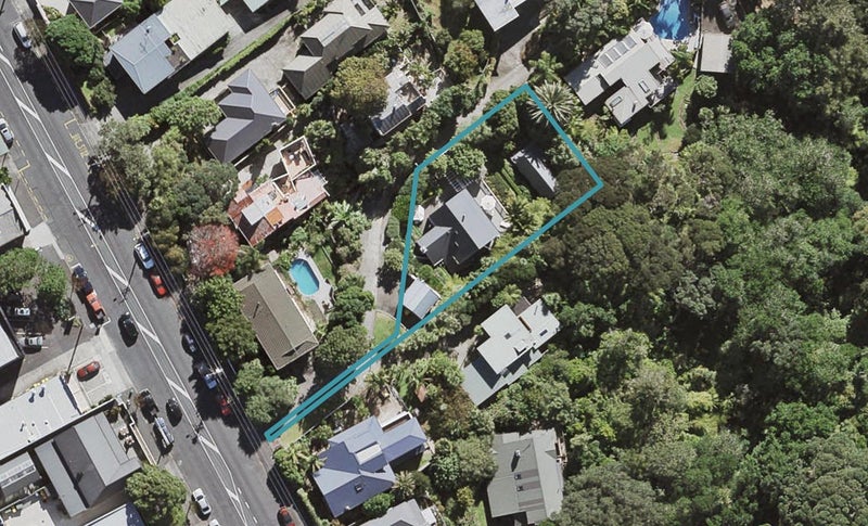 95A Hinemoa Street, Birkenhead, Auckland - Carousel 1
