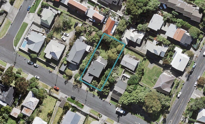 3 Bannerman Road, Morningside, Auckland - Carousel 1