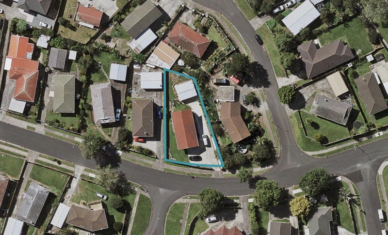 36 Israel Avenue, Clover Park, Auckland - Carousel 1