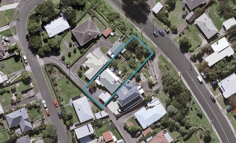 11C Havelock Place, Blagdon, New Plymouth - Carousel 1