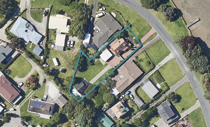 25 Waione Avenue, Athenree, Katikati - Carousel 1