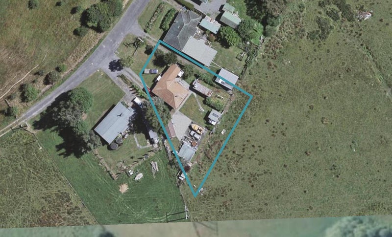 25 Blackhill Road, Tinui - Carousel 1