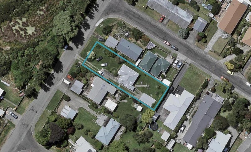 74 Rata Road, Raumati Beach, Paraparaumu - Carousel 1