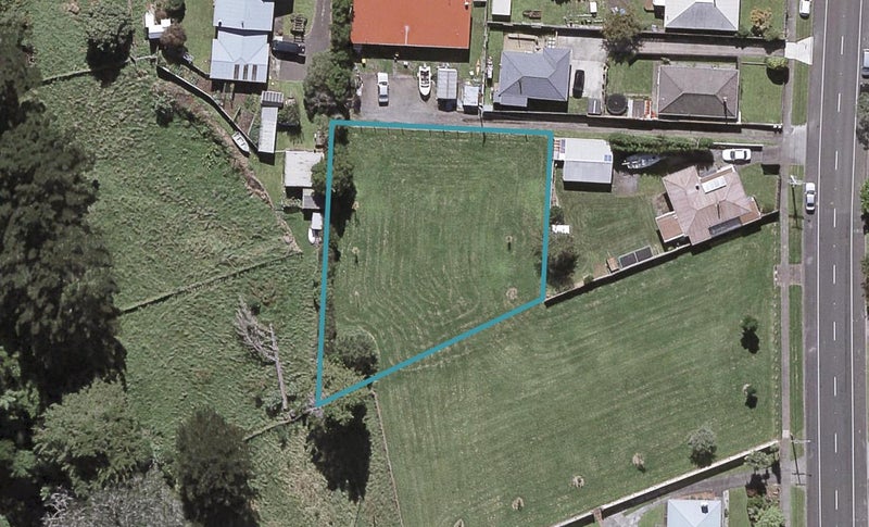 422 Carrington Street, UPPER VOGELTOWN, NEW PLYMOUTH - Carousel 1
