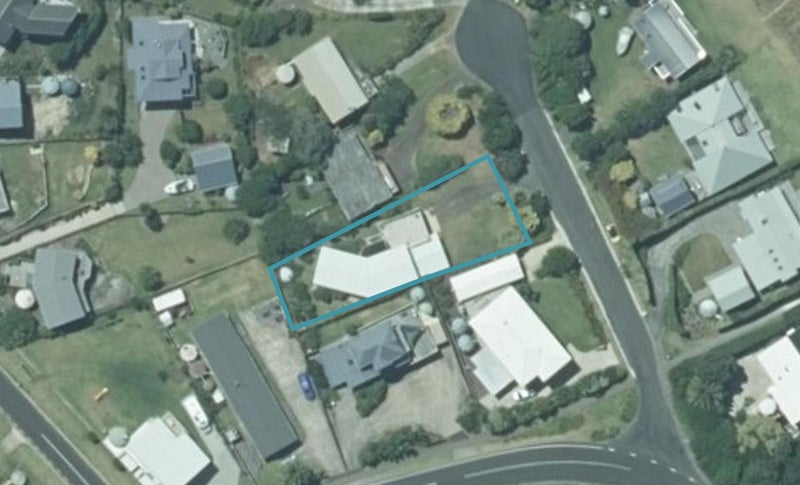 3 Bay View Place, Ferry Landing, Whitianga - Carousel 1