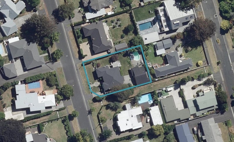 22 Anson Avenue, Fairfield, Hamilton - Carousel 1