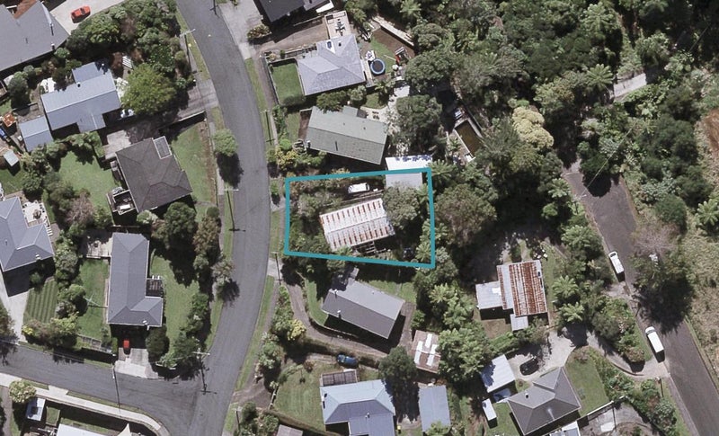12 Durham Avenue, Welbourn, New Plymouth - Carousel 1