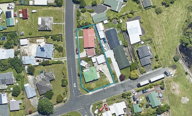 21 Haumoana Street, Koutu, Rotorua - Carousel 1