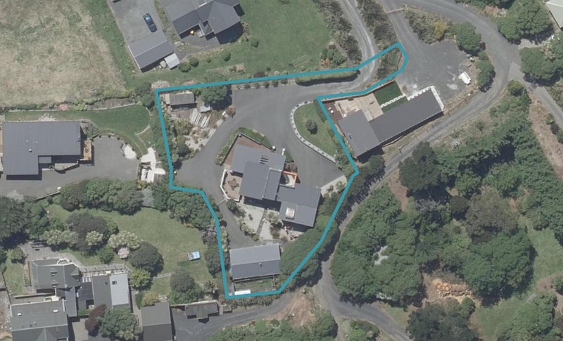 111F Cliffs Road, Saint Clair, Dunedin - Carousel 1