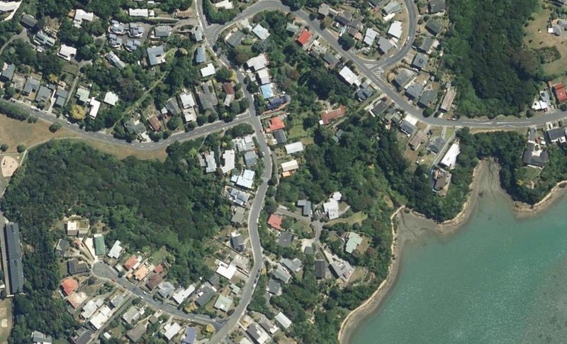 72 Mana View Road, Paremata, Porirua - Carousel 1