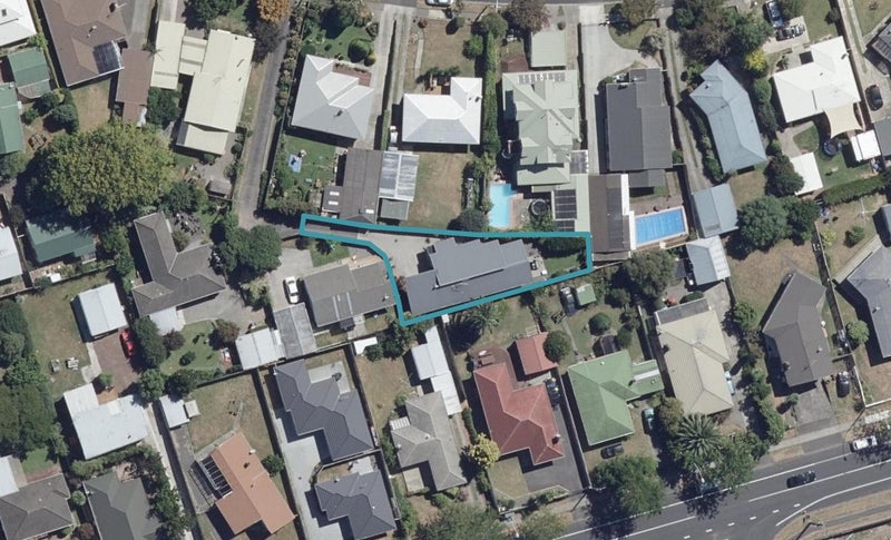 10A Laurence Street, Queenwood, Hamilton - Carousel 1