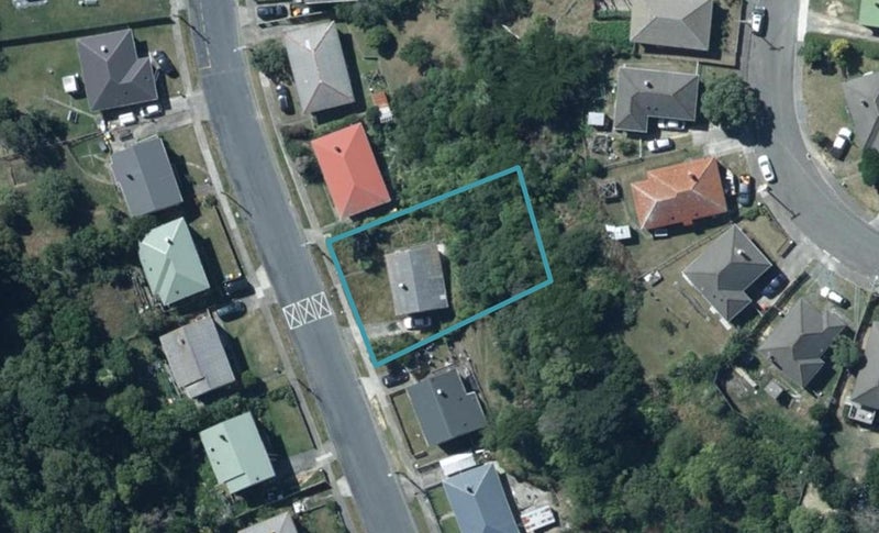 204 Sievers Grove, Cannons Creek, Porirua - Carousel 1