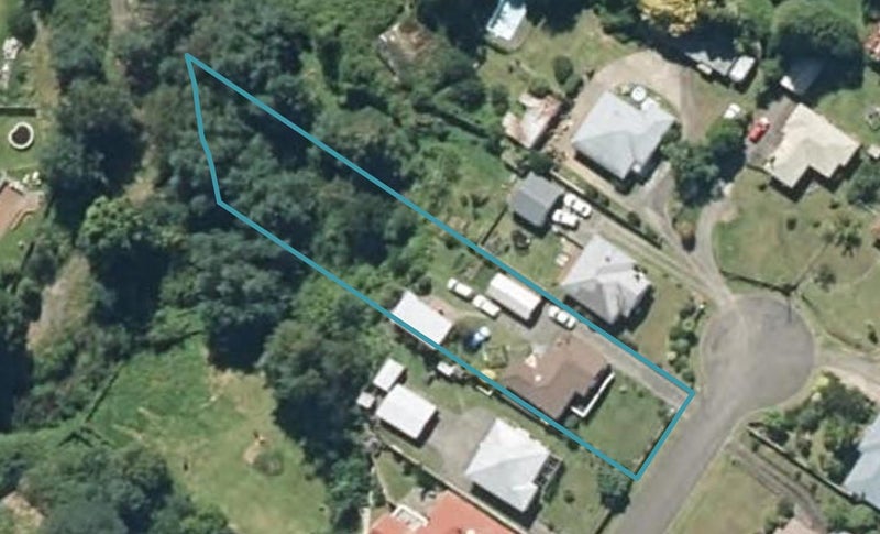 12 Hillsview Crescent, Taumarunui - Carousel 1
