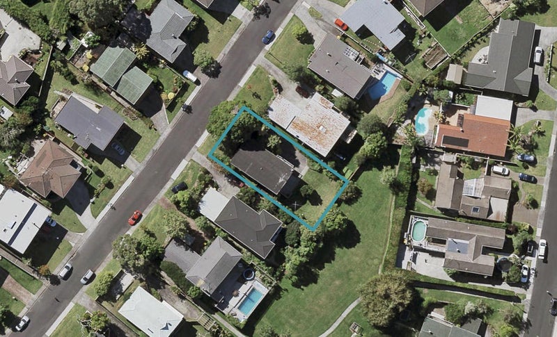 37 Meadowvale Avenue, Forrest Hill, Auckland - Carousel 1