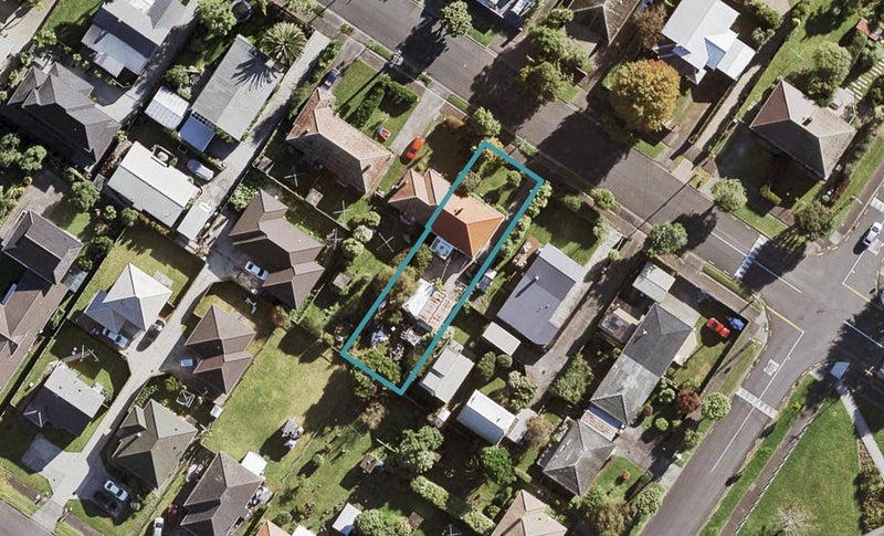 54 Oakley Avenue, Waterview, Auckland - Carousel 1