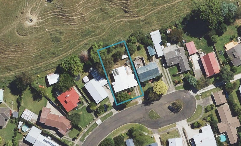 36 Einstein Street, Outer Kaiti, Gisborne - Carousel 1
