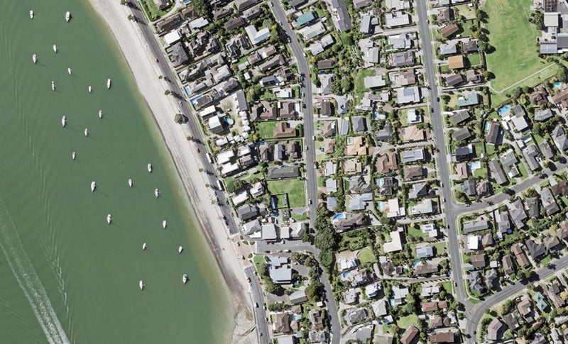 2/79 Hattaway Avenue, Bucklands Beach, Auckland - Carousel 1