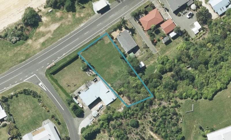 1128 Abel Tasman Drive, Ligar Bay, Tākaka - Carousel 1