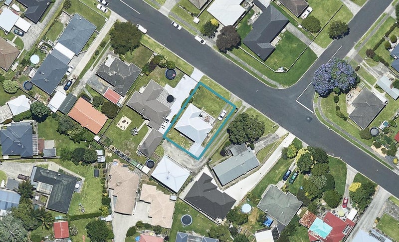 28 Kiteroa Street, Greerton, Tauranga - Carousel 1