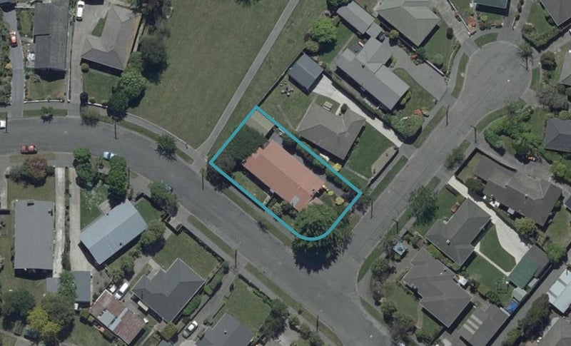 1 Bendale Place, Avonhead, Christchurch - Carousel 1