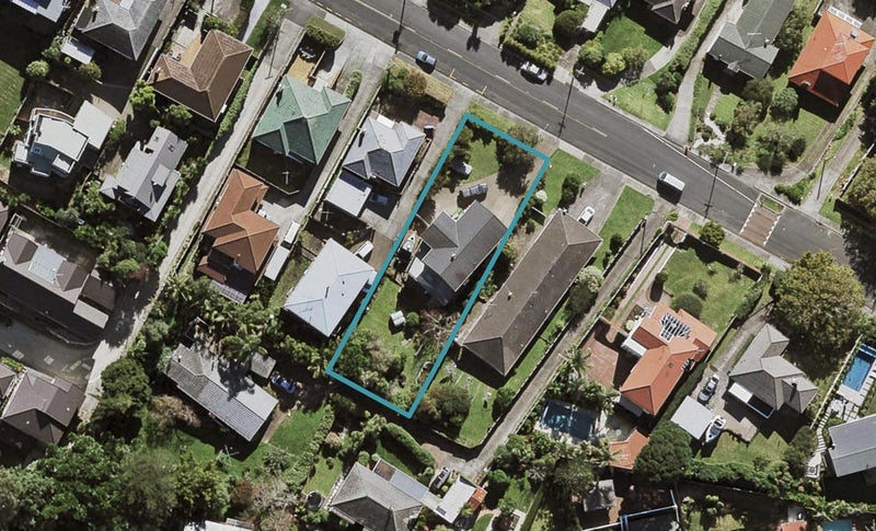 91 Carlton Street, Hillsborough, Auckland - Carousel 1