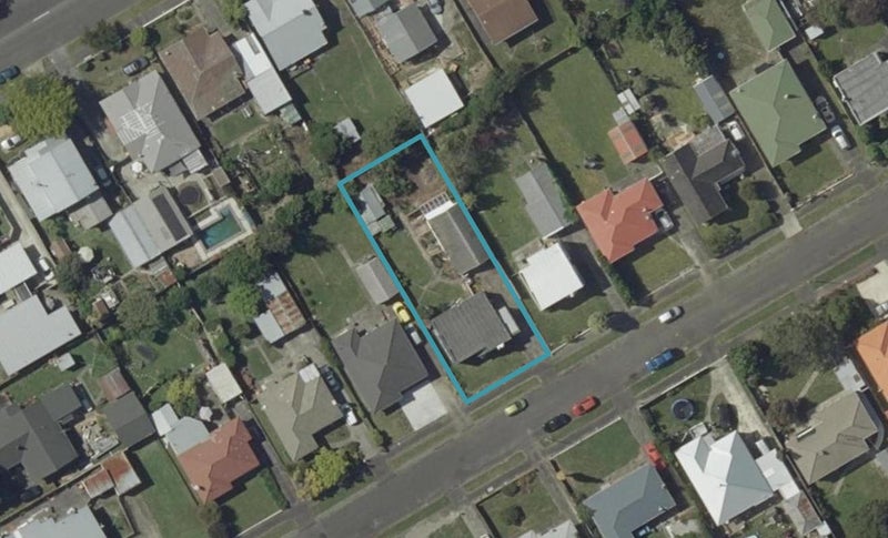 19 Rewa Street, Takaro, Palmerston North - Carousel 1
