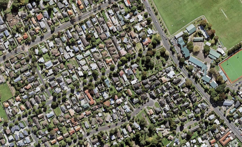 2/6 Orchard Street, Avondale, Auckland - Carousel 1