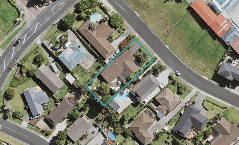 3 Vintage Drive, Henderson, Auckland - Carousel 1
