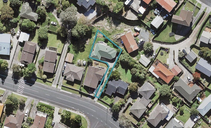 30A Butterworth Drive, Glendene, Auckland - Carousel 1