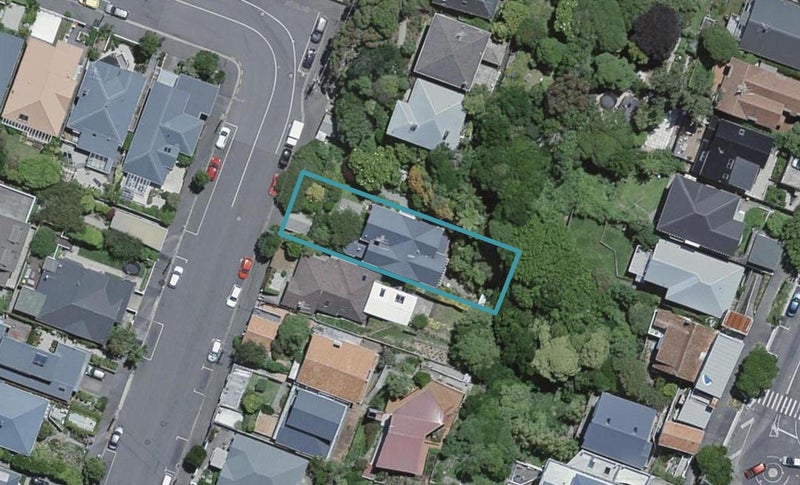5 Rimu Road, Kelburn, Wellington - Carousel 1