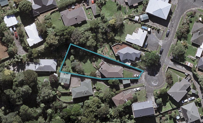 8 Tasman Street, Vogeltown, New Plymouth - Carousel 1
