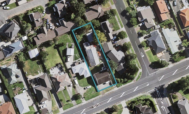 1/34 Orams Road, Hillpark, Auckland - Carousel 1