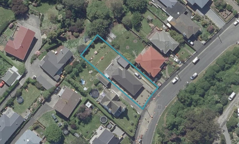 11 Chisholm Place, Tainui, Dunedin - Carousel 1