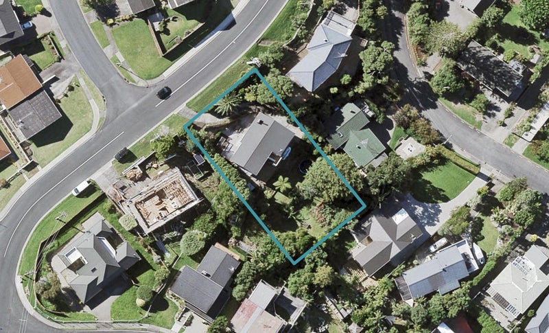25 View Road, Shelly Park, Auckland - Carousel 1