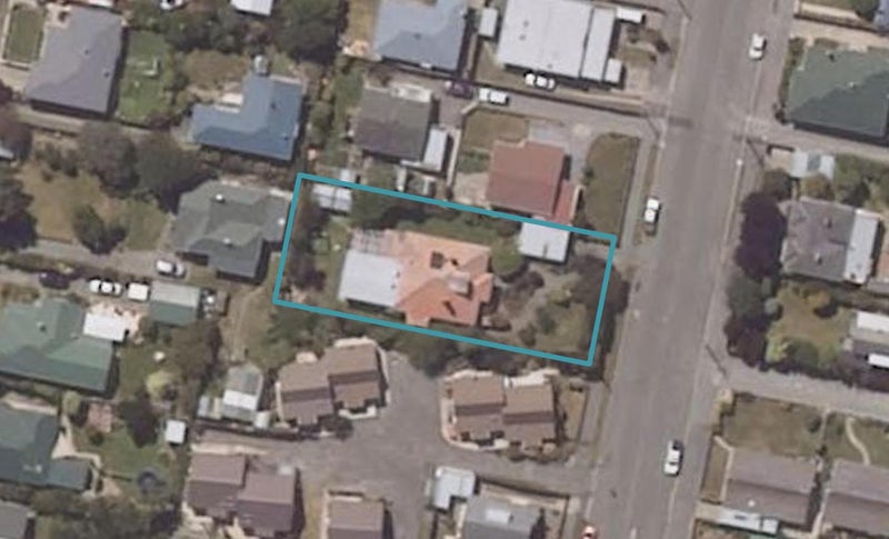 44 Hull Street, South Hill, Oamaru - Carousel 1