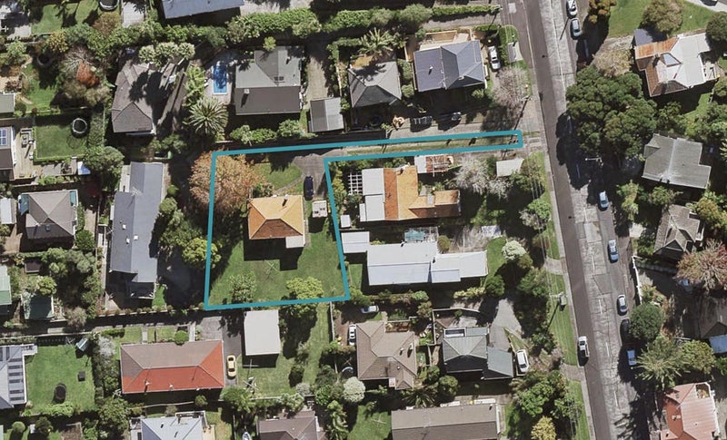 188 Queen Street, Northcote Point, Auckland - Carousel 1