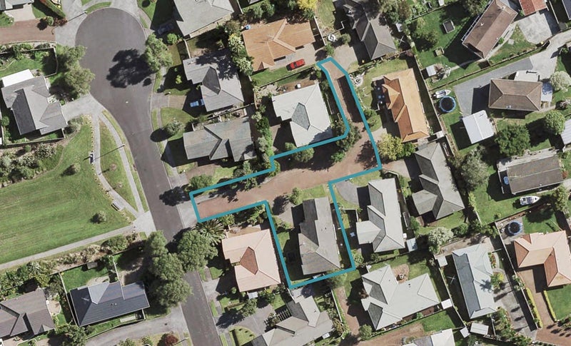 43 Sheriff Place, Randwick Park, Auckland - Carousel 1