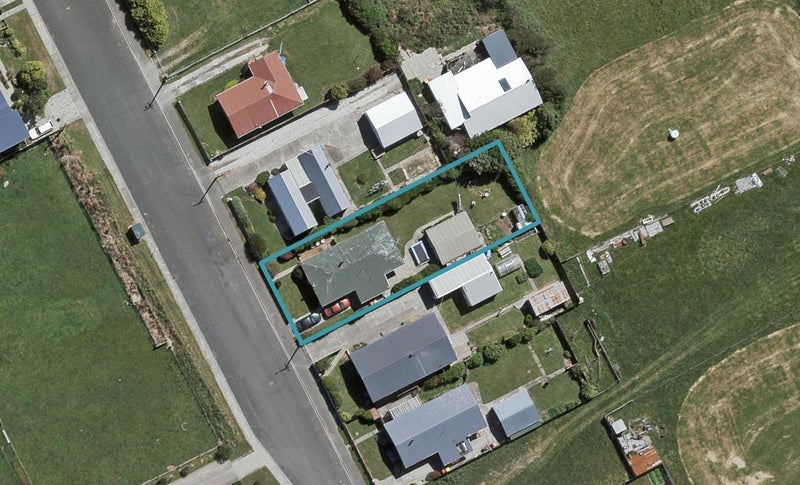 28 Severn Street, Clifton, Invercargill - Carousel 1