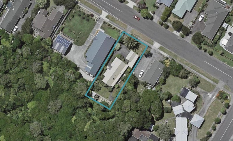 50 Kapanui Road, Waikanae - Carousel 1