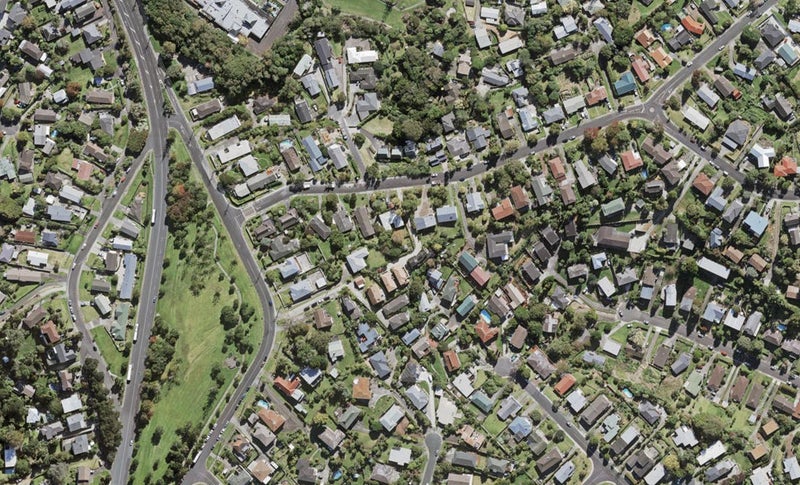 9F Marlborough Avenue, Glenfield, Auckland - Carousel 1